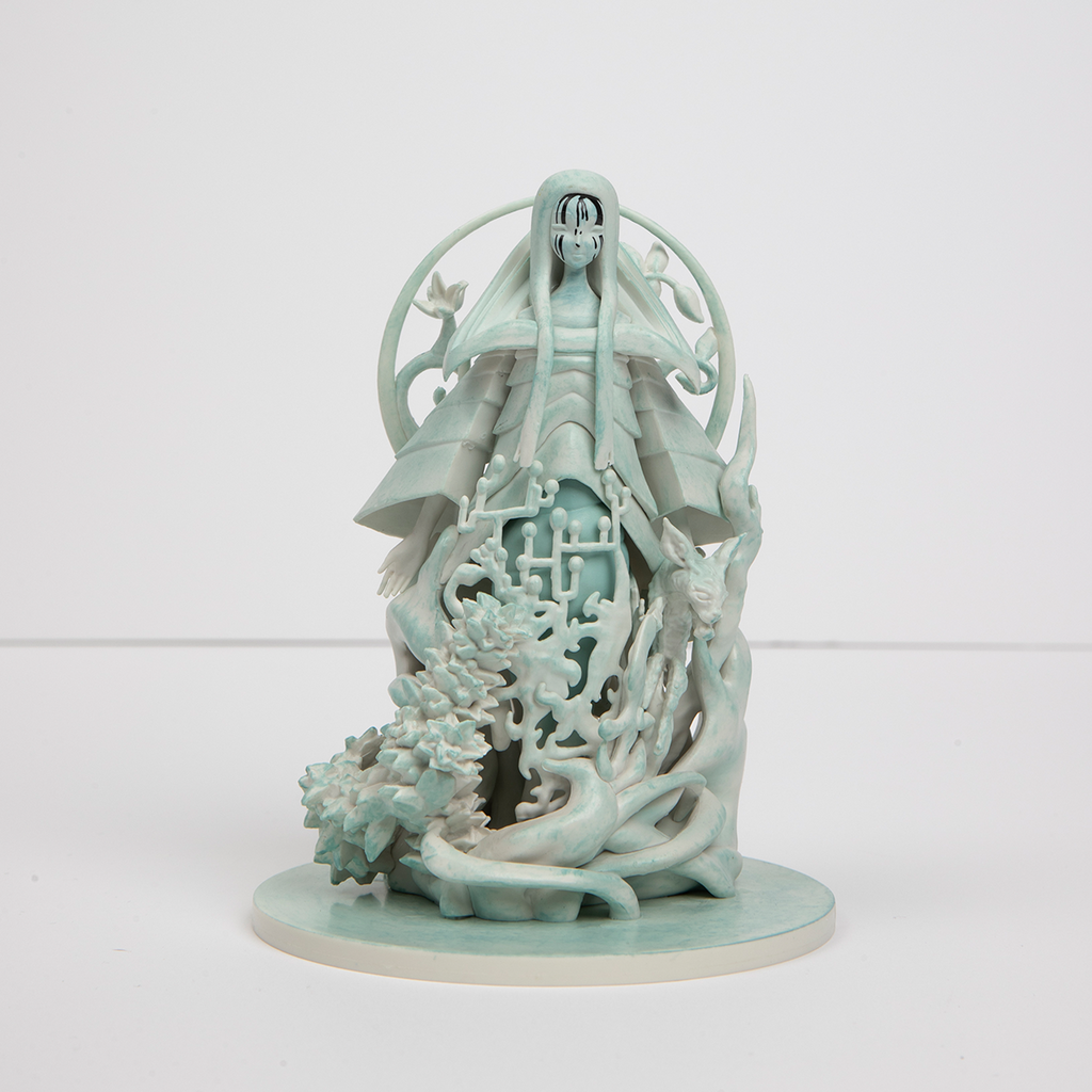Poppy: Altar Statue